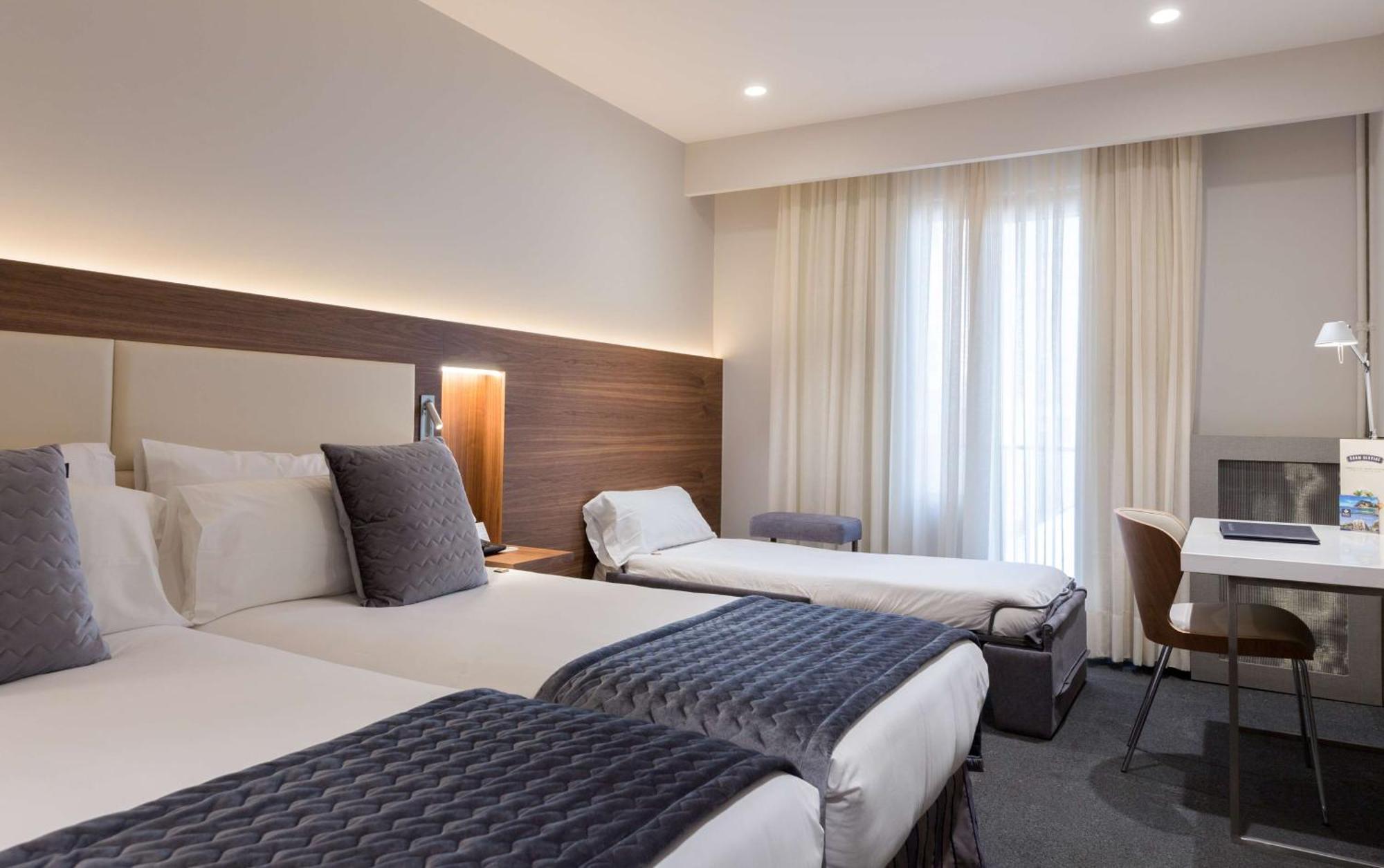 Twin Room,1273063732:JPEG